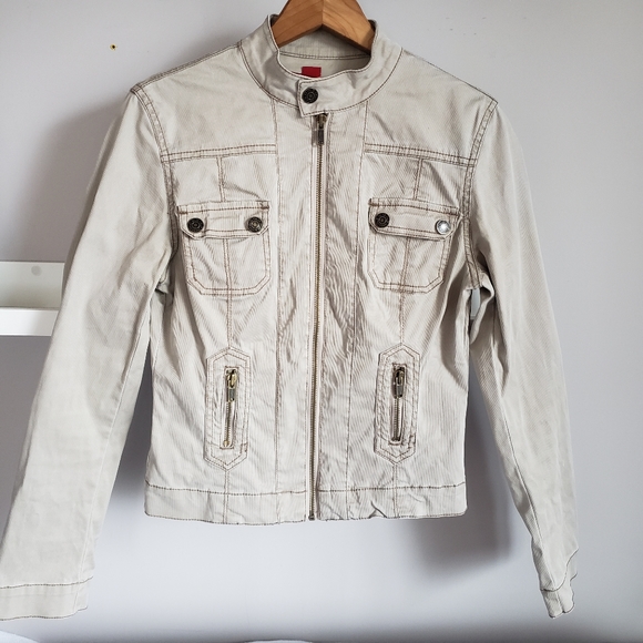 GLO jeans Jackets & Blazers - GLO jeans Cream Utility Jacket with Contrast Stitching